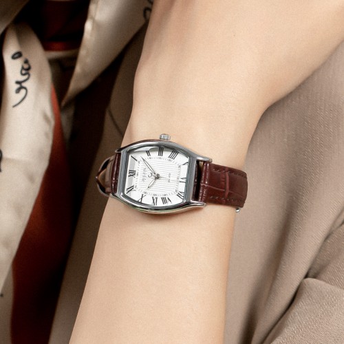 นาฬิกาแบรนด์ Julius สายหนังแท้ หน้าปัดขาว ดีไซน์สวยคลาสสิค